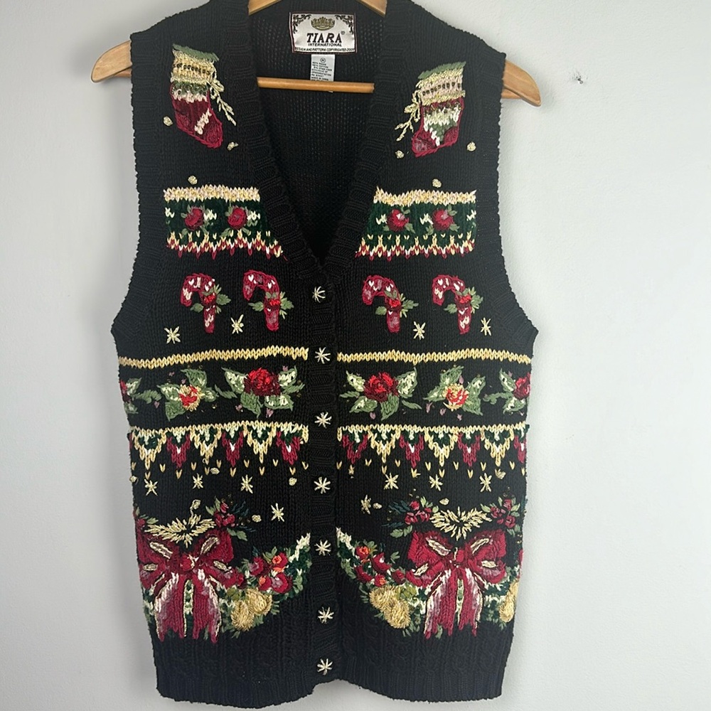 Vintage Tiara International Christmas Sweater Vest Med Embroidery Beads Holiday